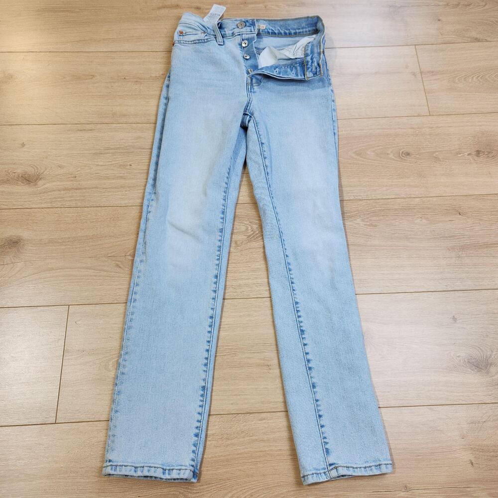 Levis Wedgie Straight Jeans Womens 25x28 Light Wash High Rise Button Fly Denim
